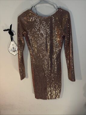 Windsor Rose Gold Long-Sleeve Sequin Bodycon Dress
